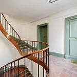 Charming 4-Room Apartment In The Marais - Welkeys